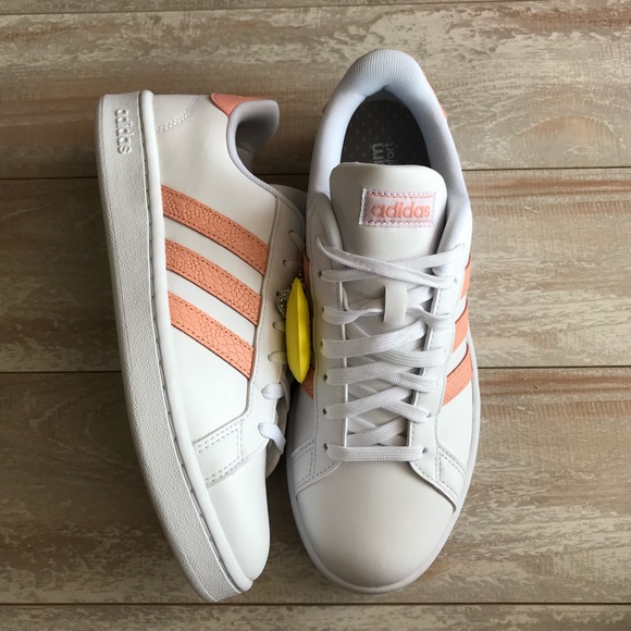 NWT Adidas Grand Court Women’s Shoes - Picture 4 of 8